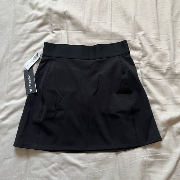 Aritzia TNA Slick Mini Skirt (NEVER WORN) - Picture 1 of 2